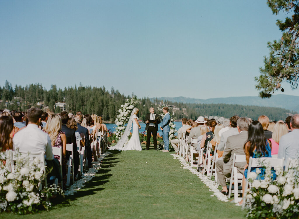Hayden Lake Country Club Wedding